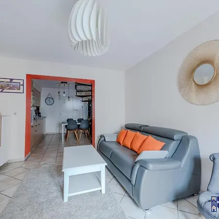 L'authentique - Cosy And Quiet With Terrace Saint-Hippolyte (Pyrenees-Orientales)